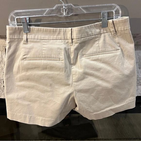 Ann Taylor size 6 khaki cotton blend shorts - Picture 9 of 12